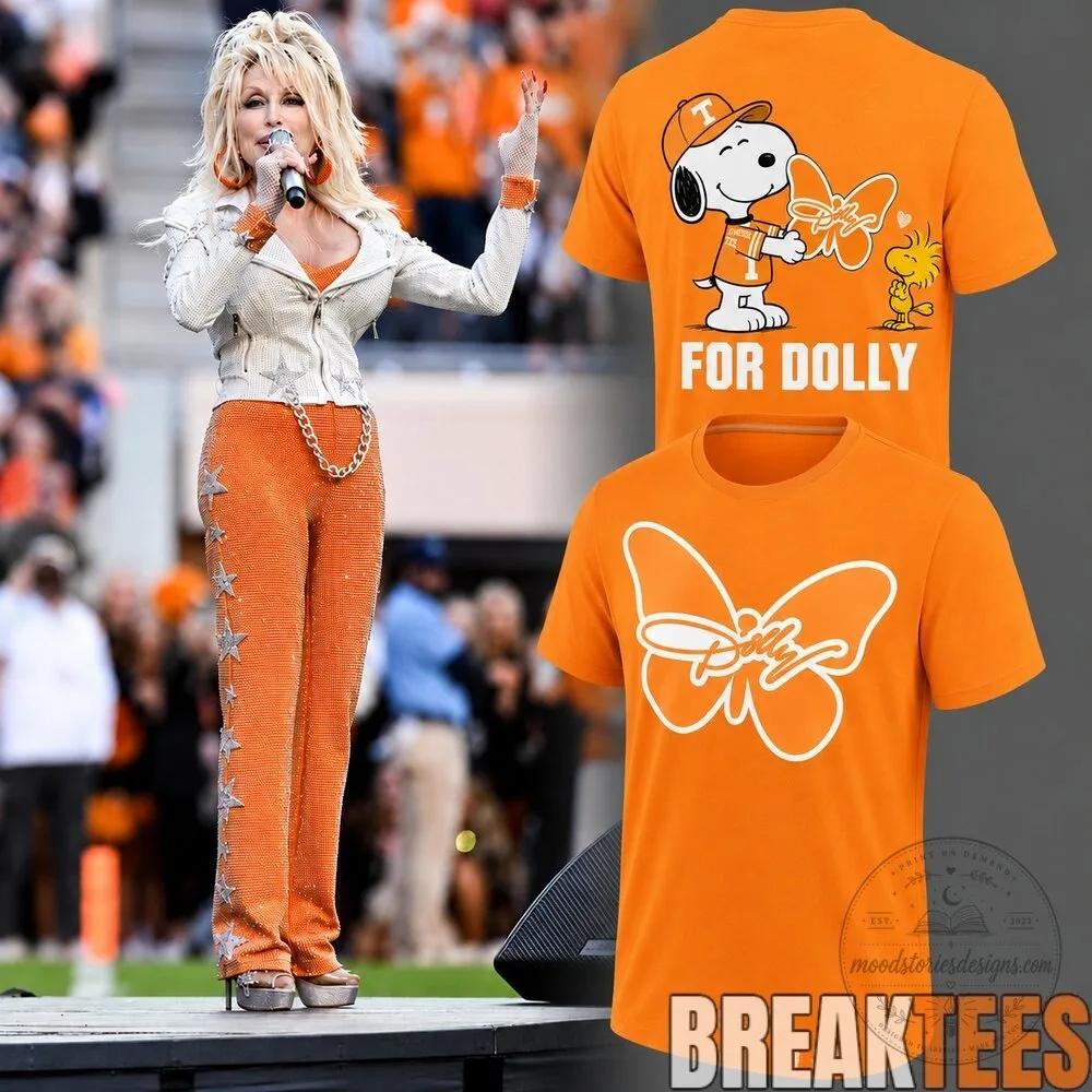Dolly Parton Peanuts Snoopy Butterfly Tennessee Football T-Shirt