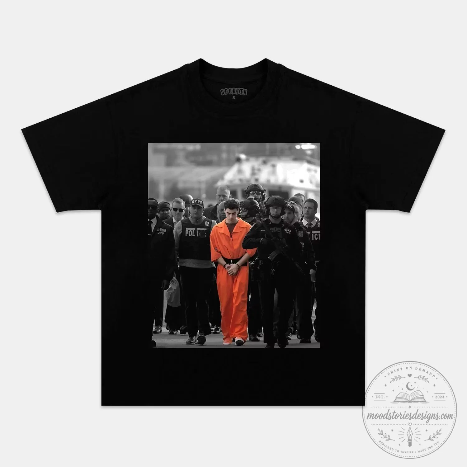Luigi Mangione Arrest Mugshot Black and White Photo Graphic T-Shirt
