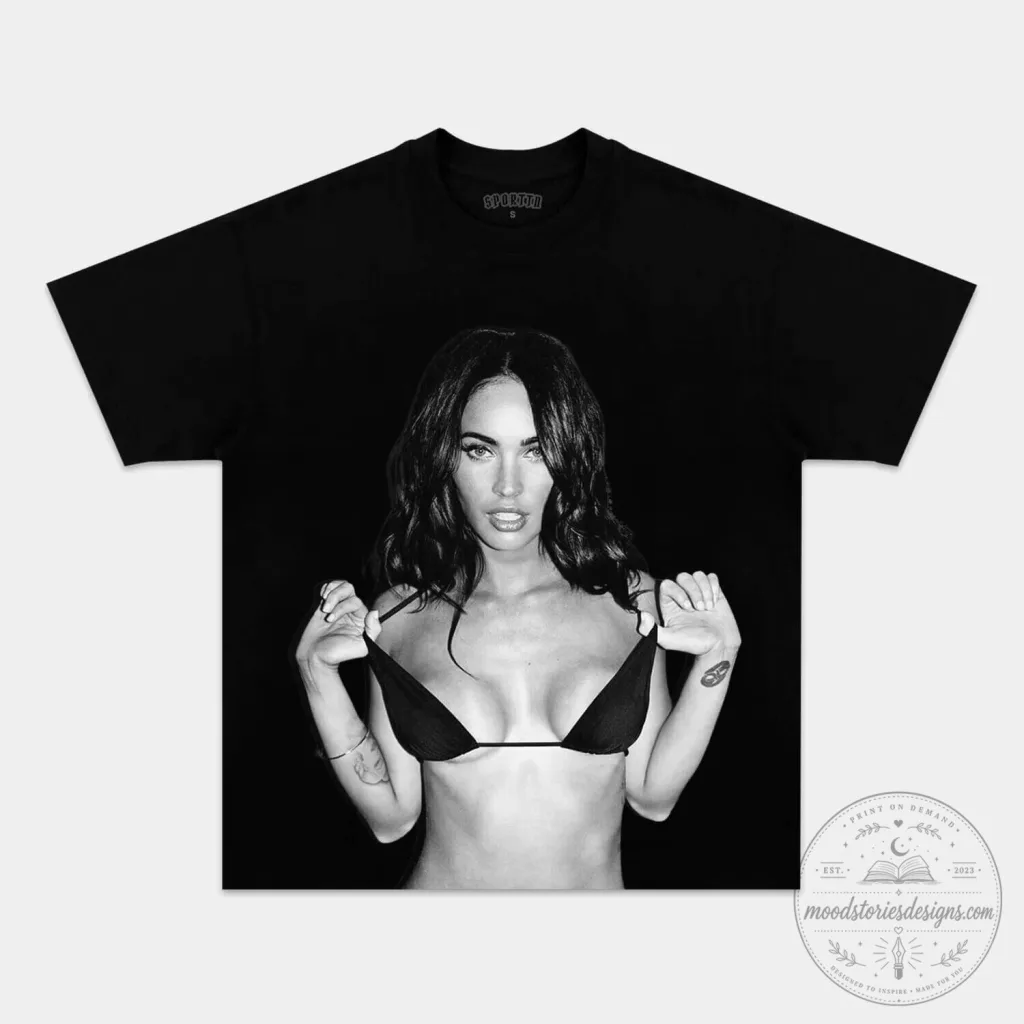 Black and White Portrait of Megan Fox Graphic Tee Black and White Portrait of Megan Fox Graphic Tee
